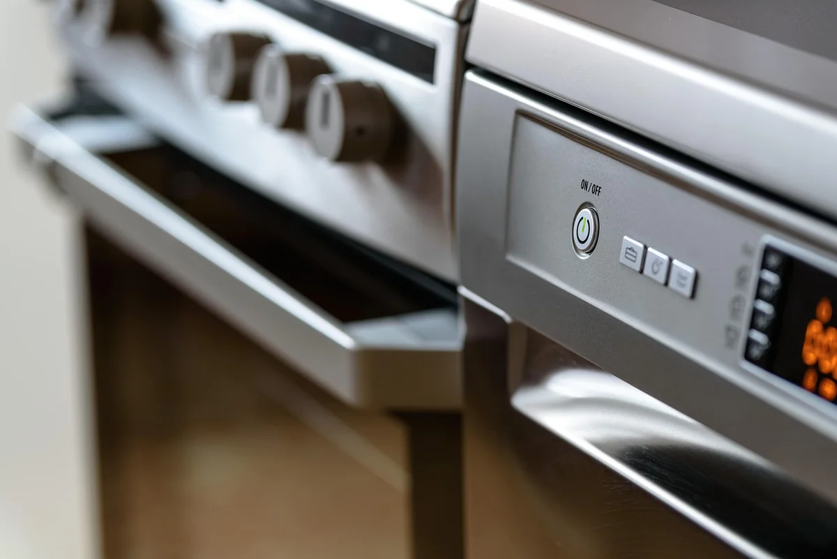 Les 5 critères essentiels pour un comparatif lave-vaisselle en 2026